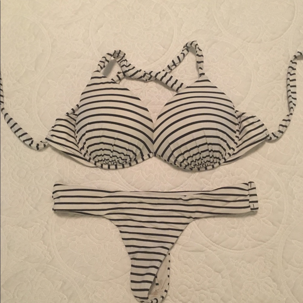 Victoria’s Secret TOP ONLY